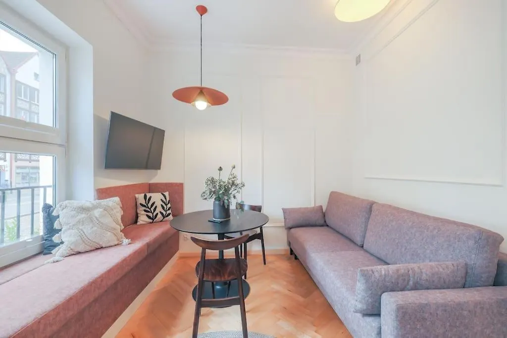 Modern Apartment In City Centre Gdańsk