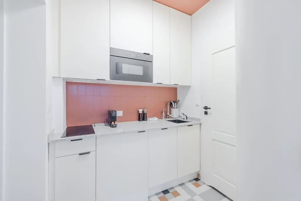 Modern Apartment In City Centre Gdańsk